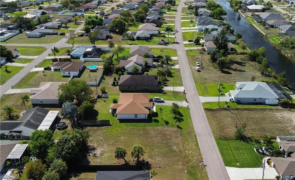 617 SW 11th Pl, Cape Coral, FL 33991 Photo