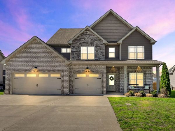 118 Chisum Ct, Clarksville, TN 37043