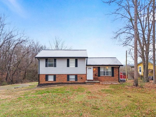 3477 Crawford Drive SE, Cleveland, TN 37323