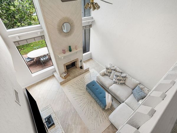 6595 Parkview Drive, Unit D, Boca Raton, FL 33433