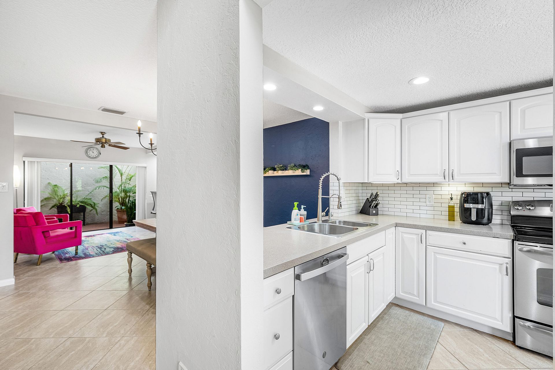 6595 Parkview Drive, Unit D, Boca Raton, FL 33433 Photo