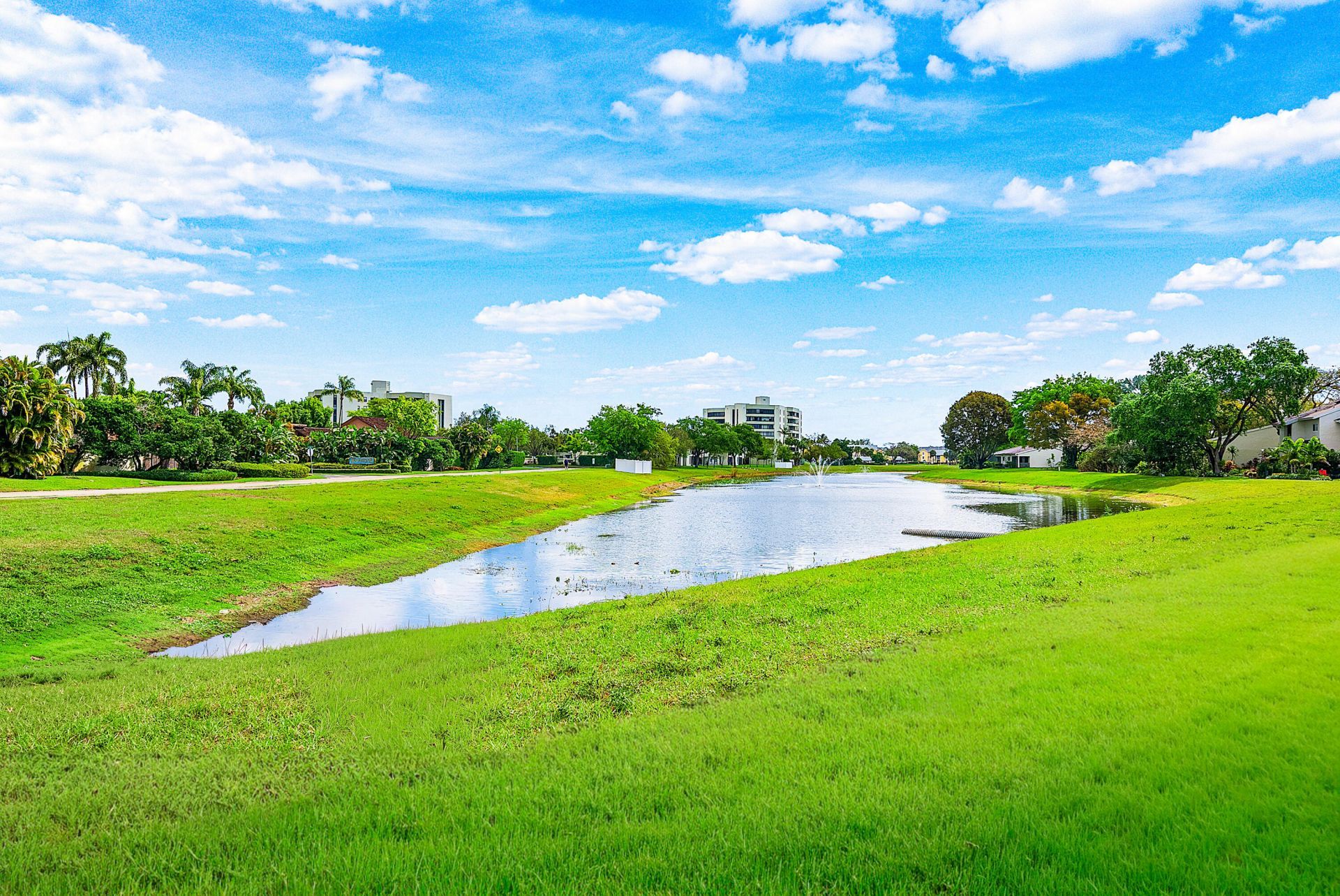 6595 Parkview Drive, Unit D, Boca Raton, FL 33433 Photo