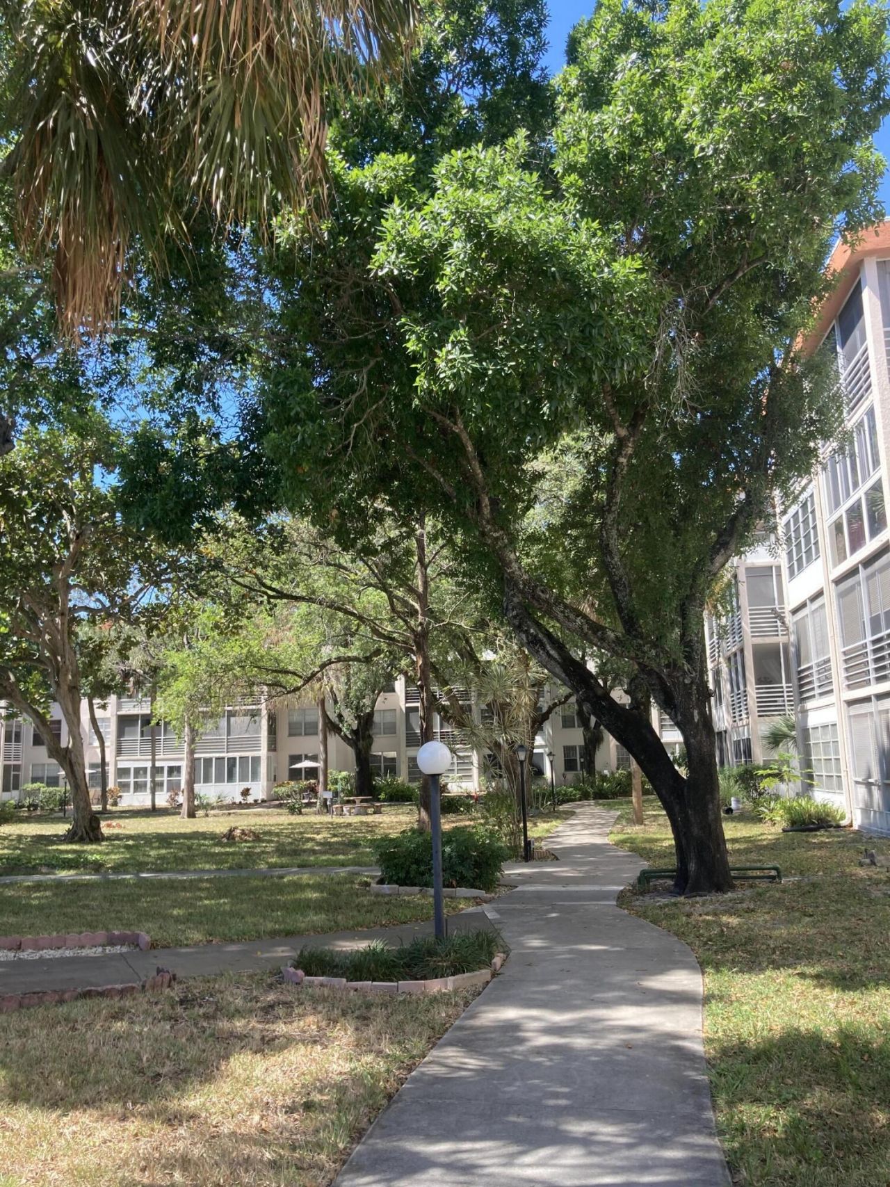 2650 NW 49th Avenue, Unit 327, Lauderdale Lakes, FL 33313 Photo