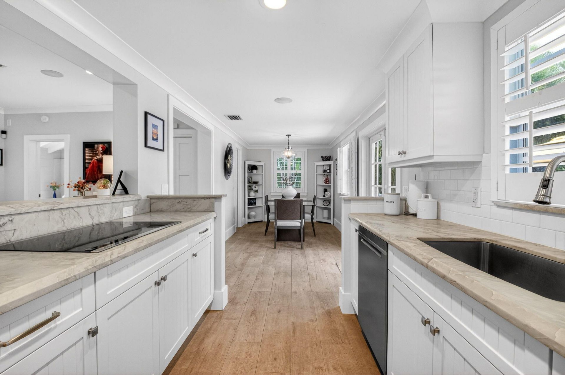 23 Dixie Boulevard, Delray Beach, FL 33444 Photo