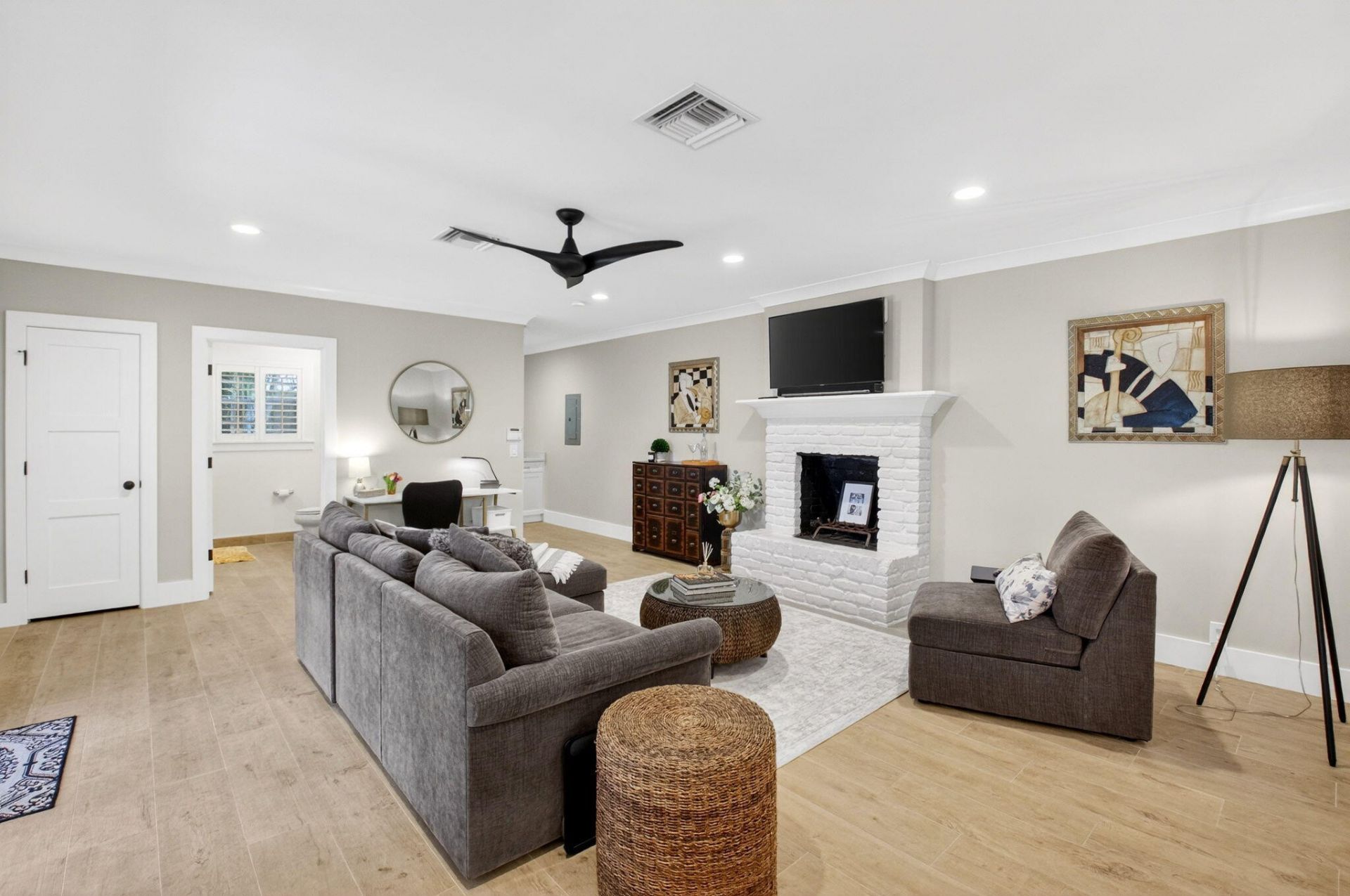 23 Dixie Boulevard, Delray Beach, FL 33444 Photo