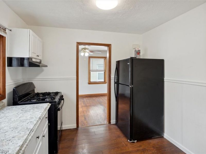 9504 S Highland Avenue, Garfield Heights, OH 44125 Photo 10