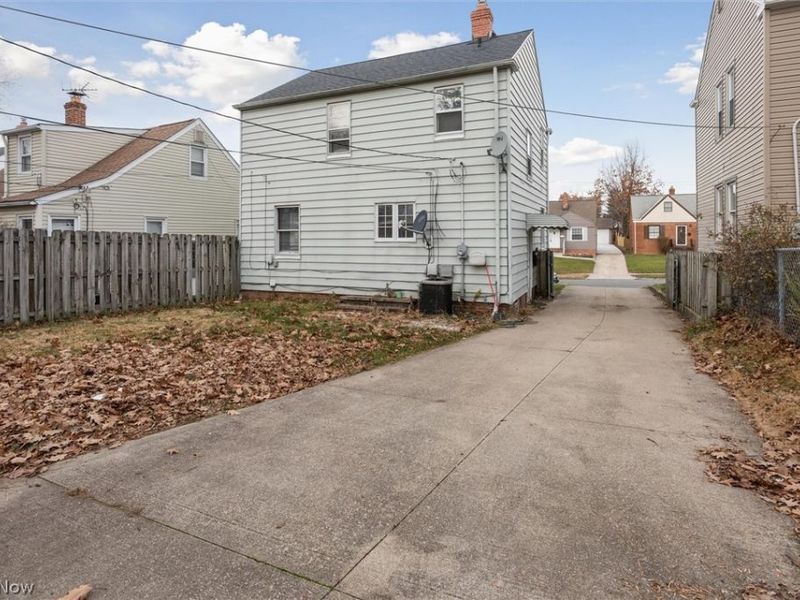 9504 S Highland Avenue, Garfield Heights, OH 44125 Photo 25