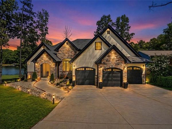 2021 Lakeview Parkway, Villa Rica, GA 30180