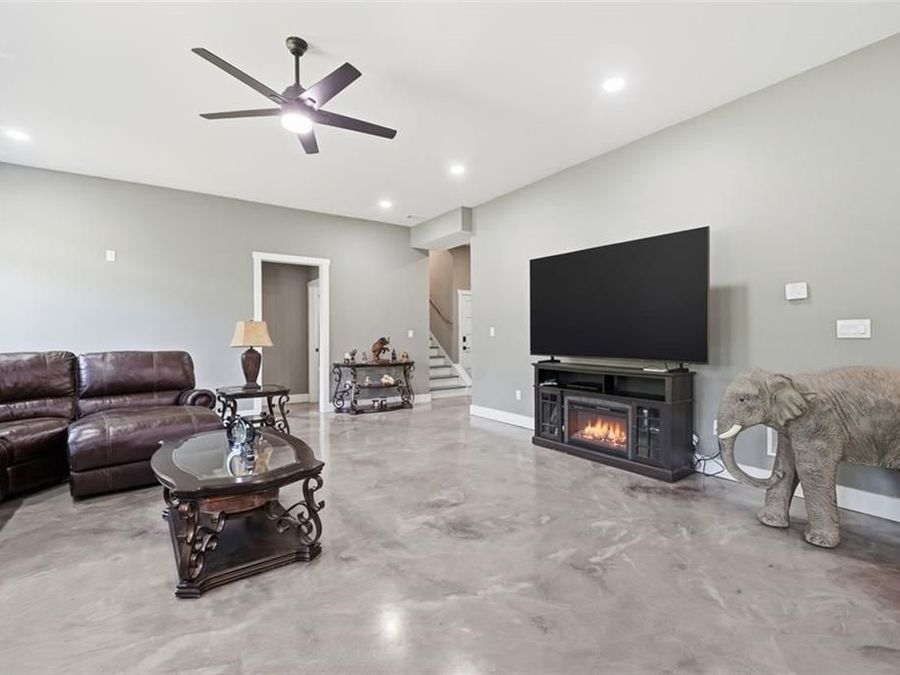 Property Image 52