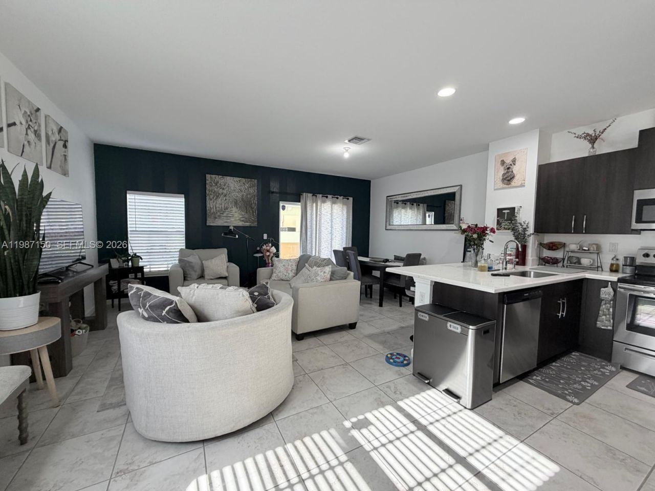 4002 NW 11th Dr, Plantation, FL 33313 Photo