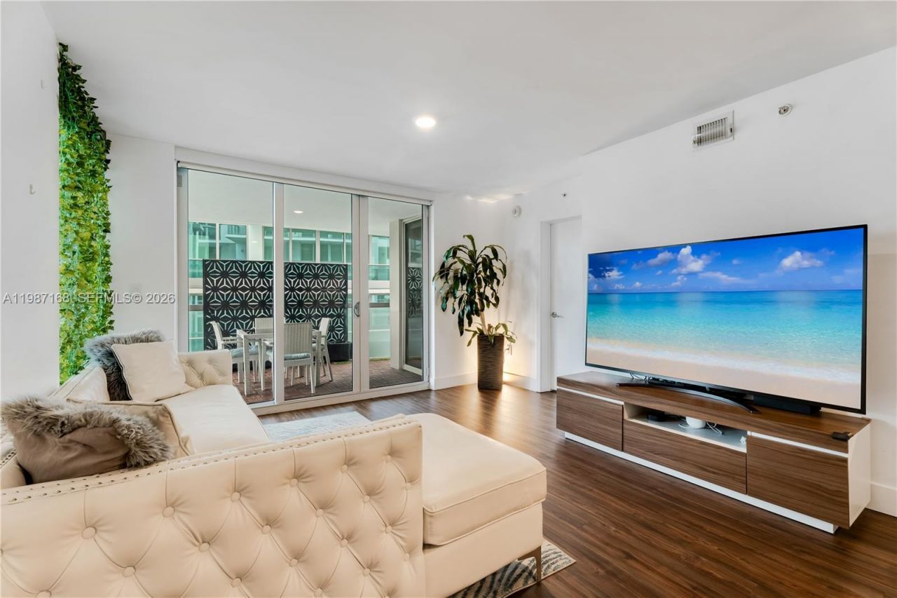 9261 E Bay Harbor Dr , Unit 607, Bay Harbor Islands, FL 33154 Photo