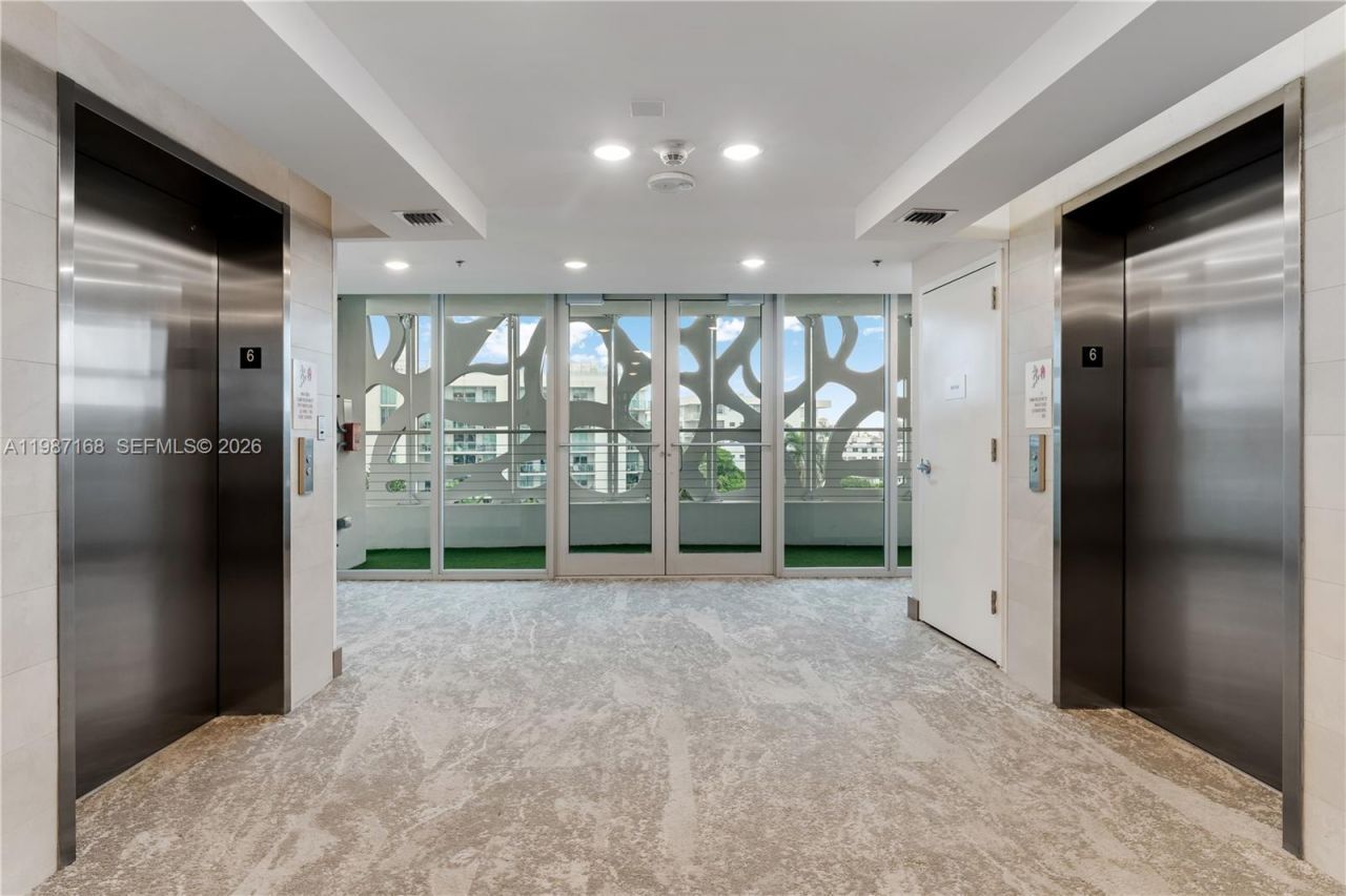 9261 E Bay Harbor Dr, Unit 607, Bay Harbor Islands, FL 33154 Photo