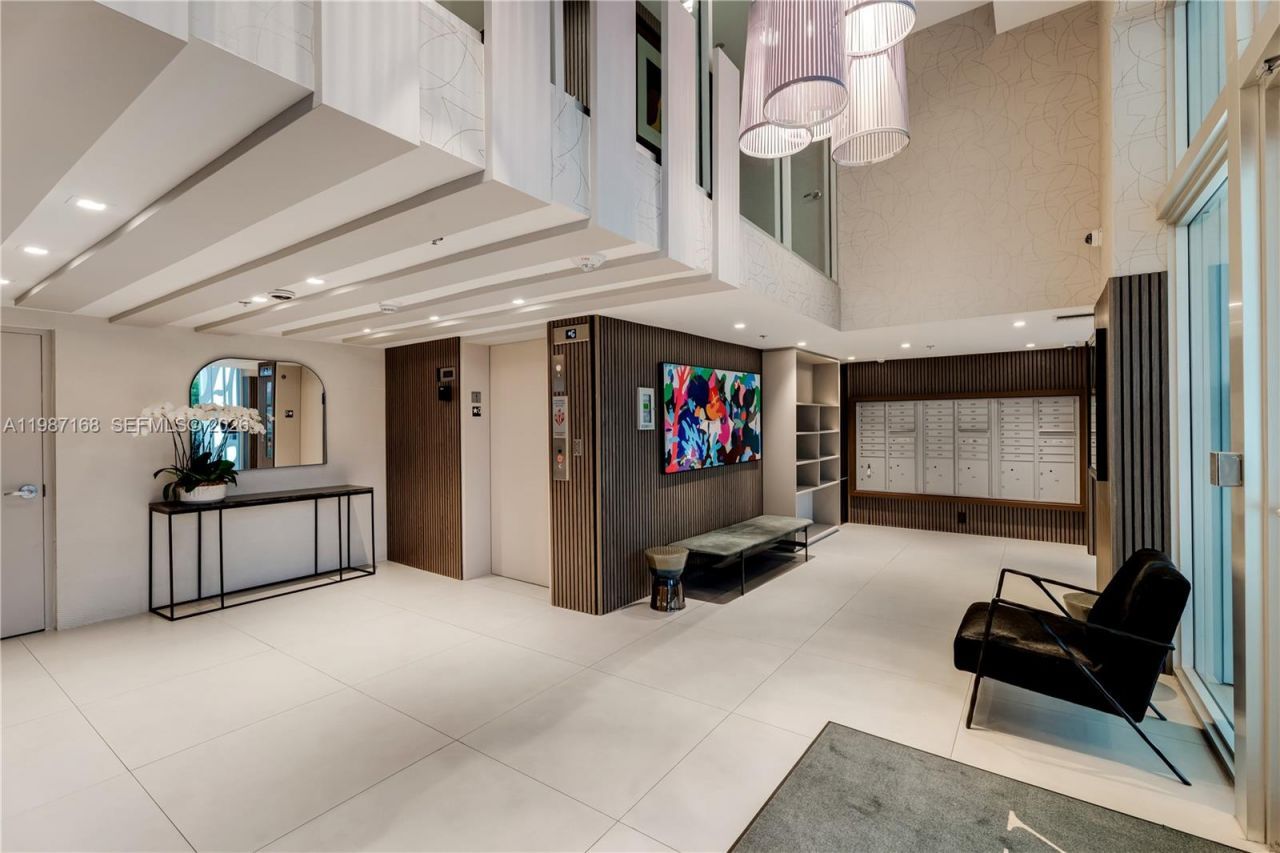 9261 E Bay Harbor Dr , Unit 607, Bay Harbor Islands, FL 33154 Photo