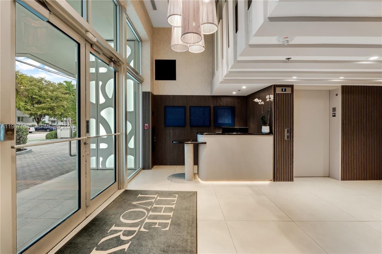 9261 E Bay Harbor Dr , Unit 607, Bay Harbor Islands, FL 33154 Photo