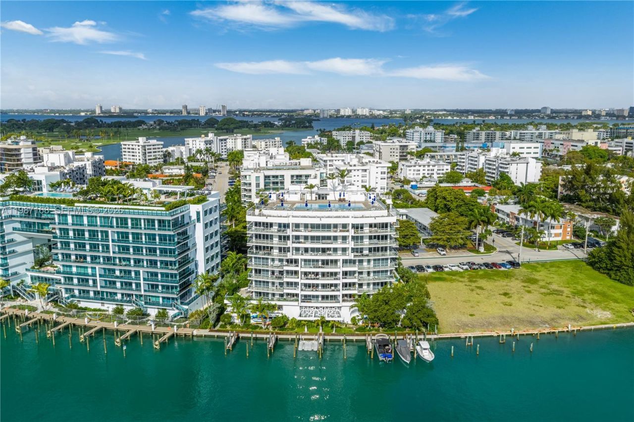 9261 E Bay Harbor Dr, Unit 607, Bay Harbor Islands, FL 33154 Photo