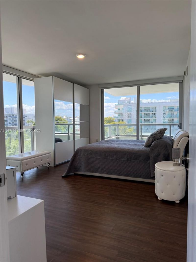 9261 E Bay Harbor Dr , Unit 607, Bay Harbor Islands, FL 33154 Photo