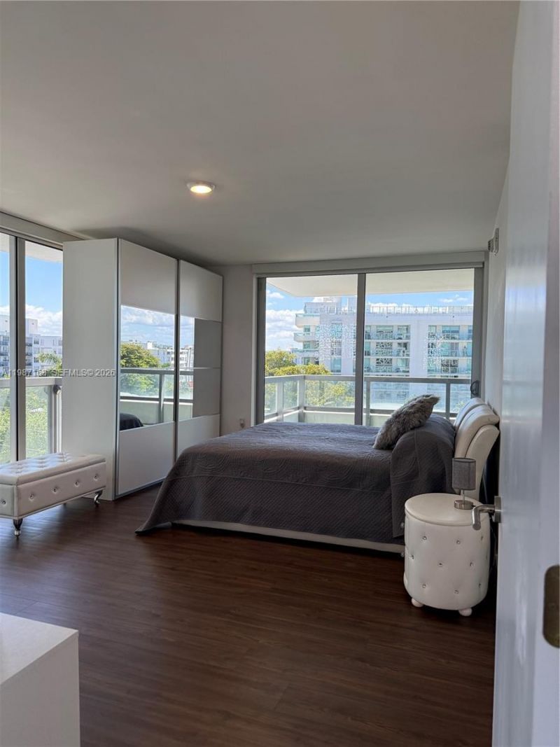 9261 E Bay Harbor Dr , Unit 607, Bay Harbor Islands, FL 33154 Photo