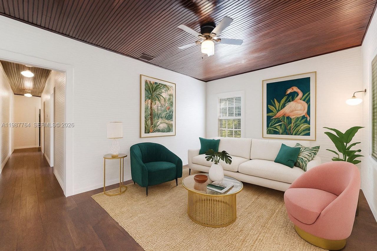 3826 Oak Ave, Unit 3826, Miami, FL 33133 Photo