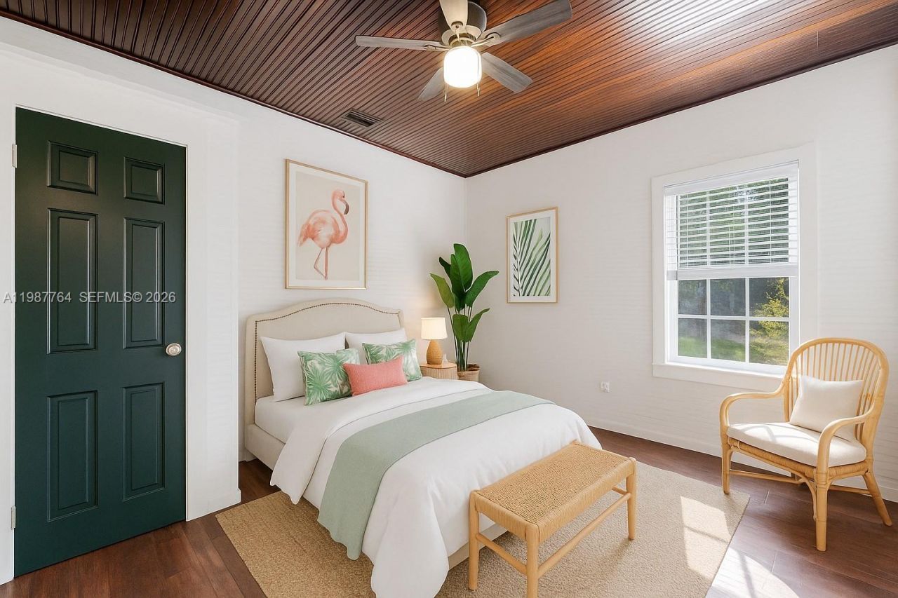 3826 Oak Ave, Unit 3826, Miami, FL 33133 Photo