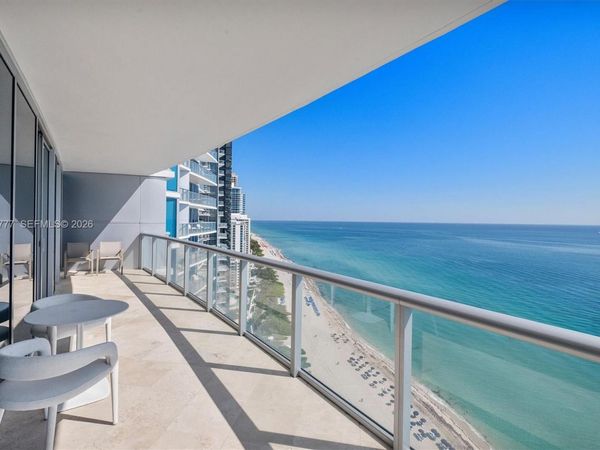 17001 Collins Ave, Unit 2702, Sunny Isles Beach, FL 33160