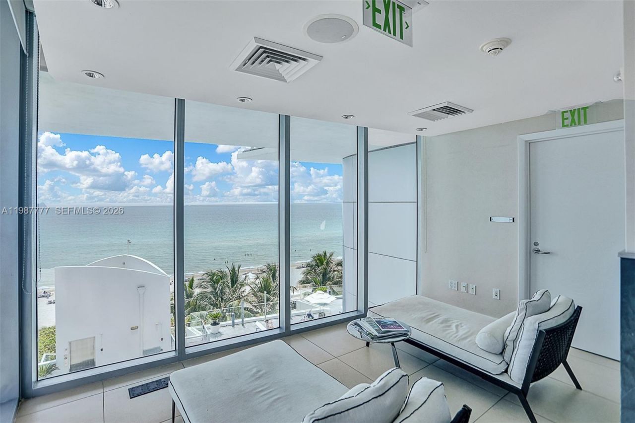 17001 Collins Ave , Unit 2702, Sunny Isles Beach, FL 33160 Photo