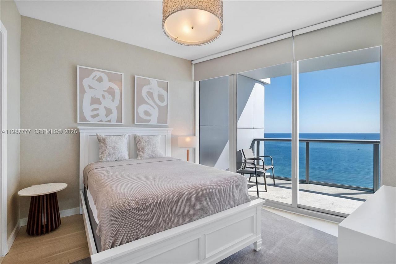 17001 Collins Ave, Unit 2702, Sunny Isles Beach, FL 33160 Photo