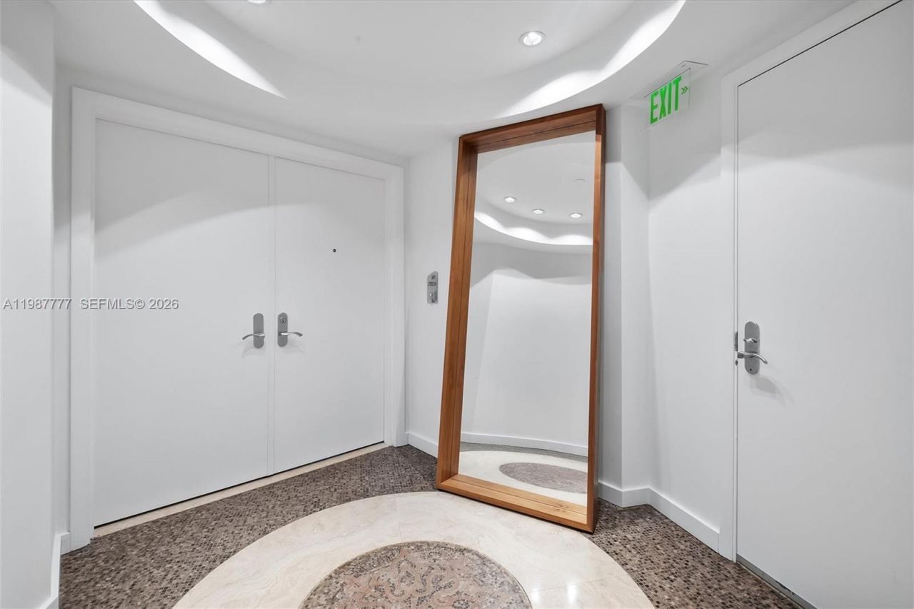 17001 Collins Ave, Unit 2702, Sunny Isles Beach, FL 33160 Photo