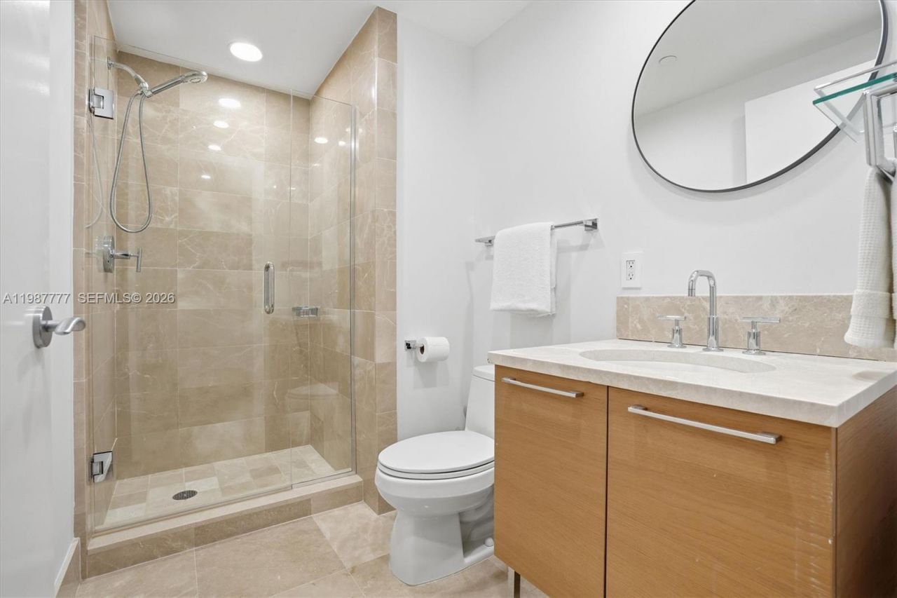 17001 Collins Ave, Unit 2702, Sunny Isles Beach, FL 33160 Photo