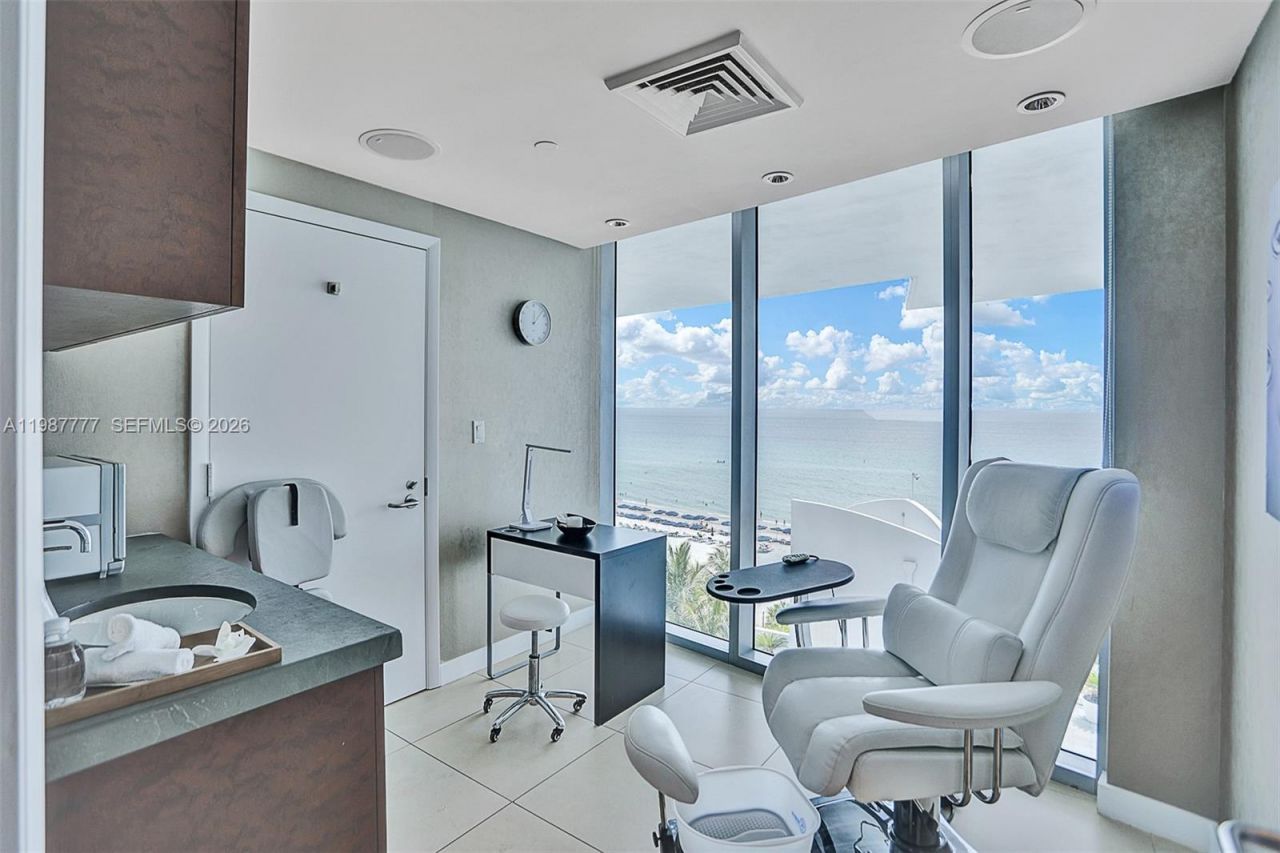 17001 Collins Ave, Unit 2702, Sunny Isles Beach, FL 33160 Photo