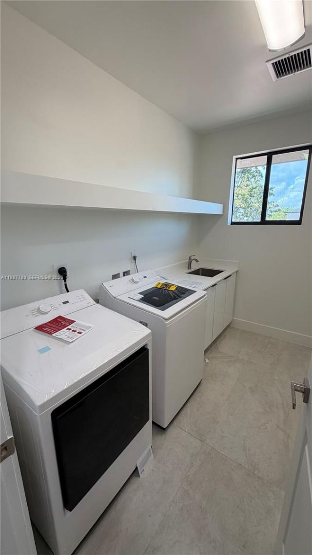 102 Pl SW 18340 , Perrine, FL 33157 Photo