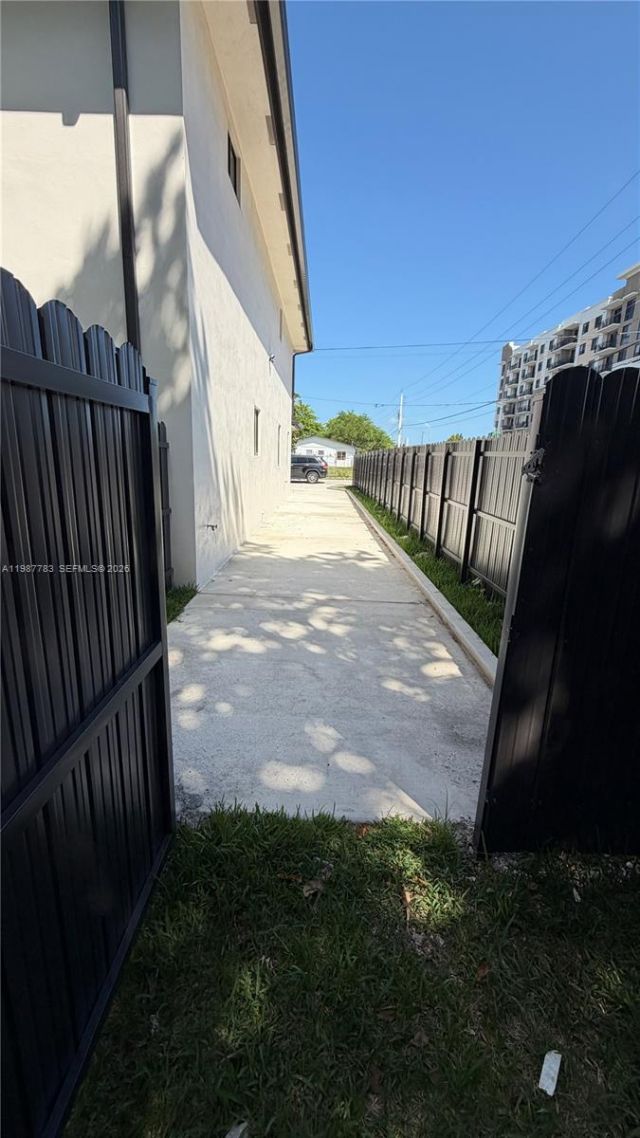 102 Pl SW 18340 , Perrine, FL 33157 Photo