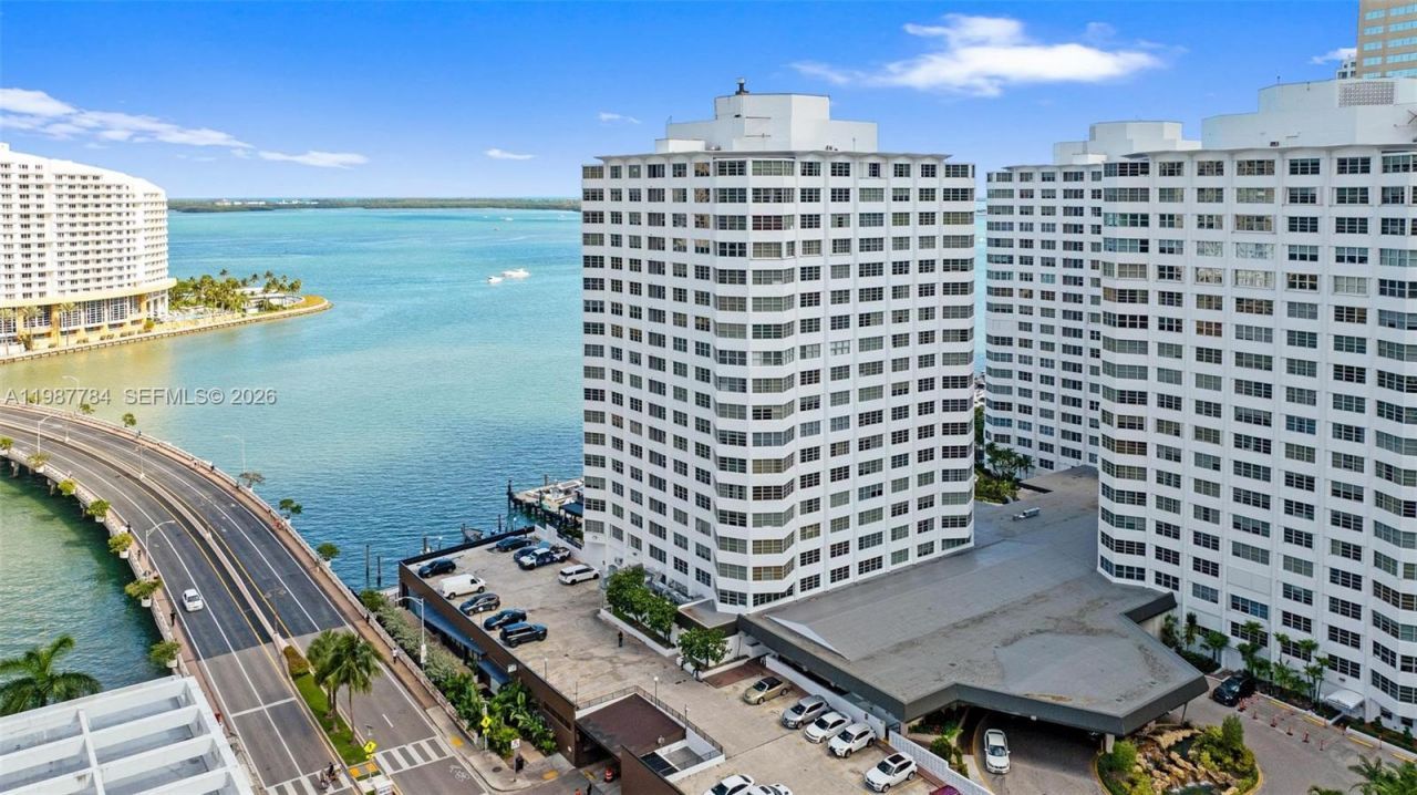 801 Brickell Bay Dr, Unit 361, Miami, FL 33131 Photo
