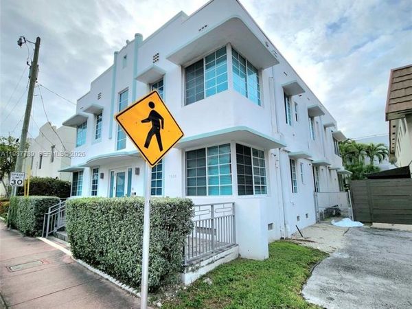 7936 Harding Ave , Unit 6, Miami Beach, FL 33141