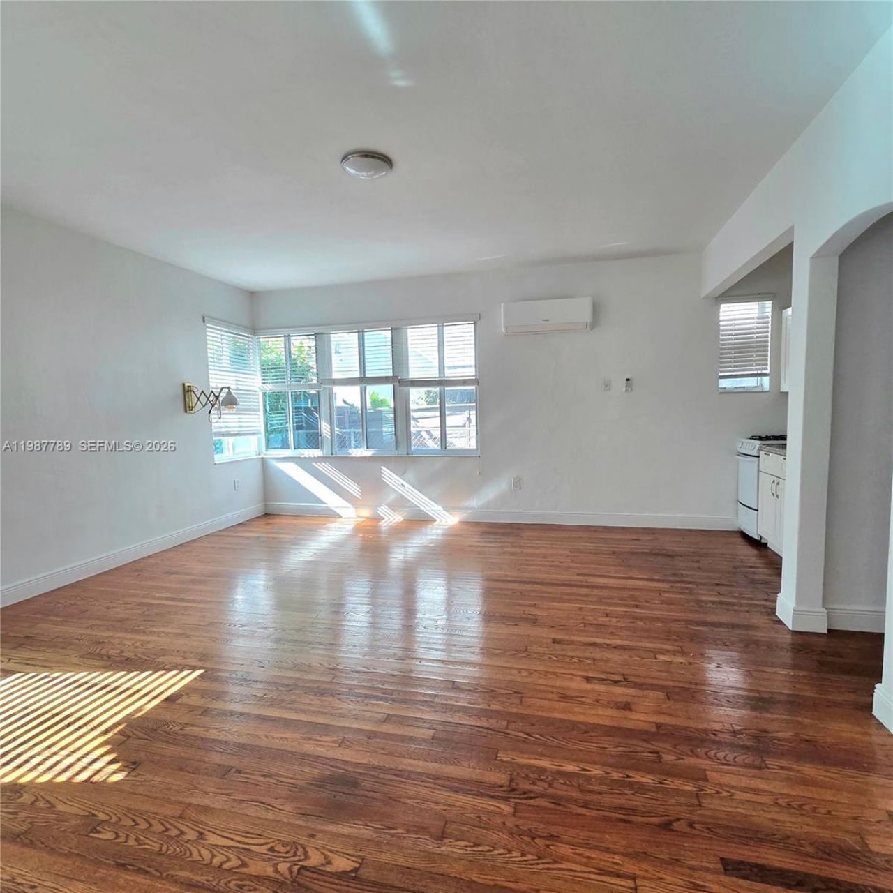 7936 Harding Ave , Unit 6, Miami Beach, FL 33141 Photo