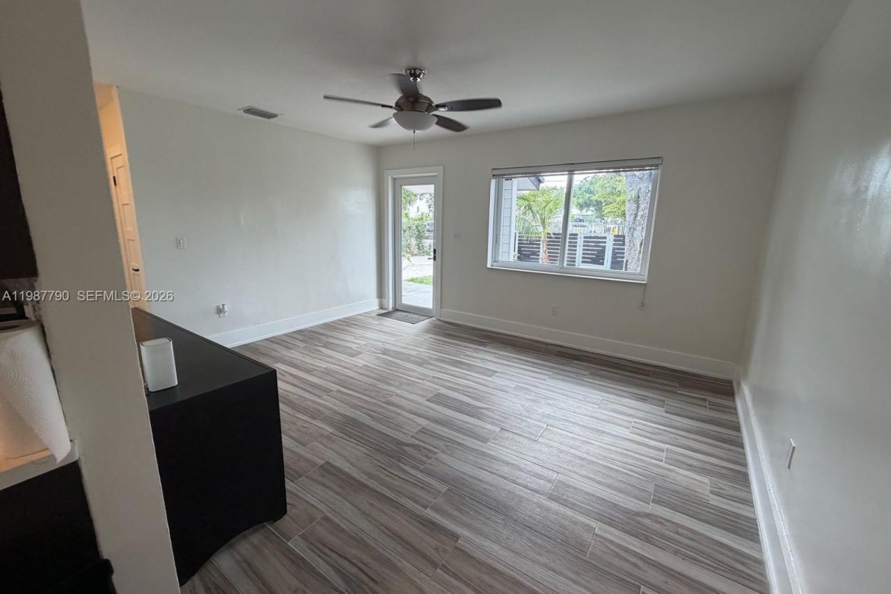 8747 NW 36th Ave , Miami, FL 33147 Photo