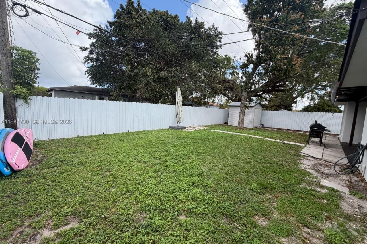 8747 NW 36th Ave , Miami, FL 33147 Photo