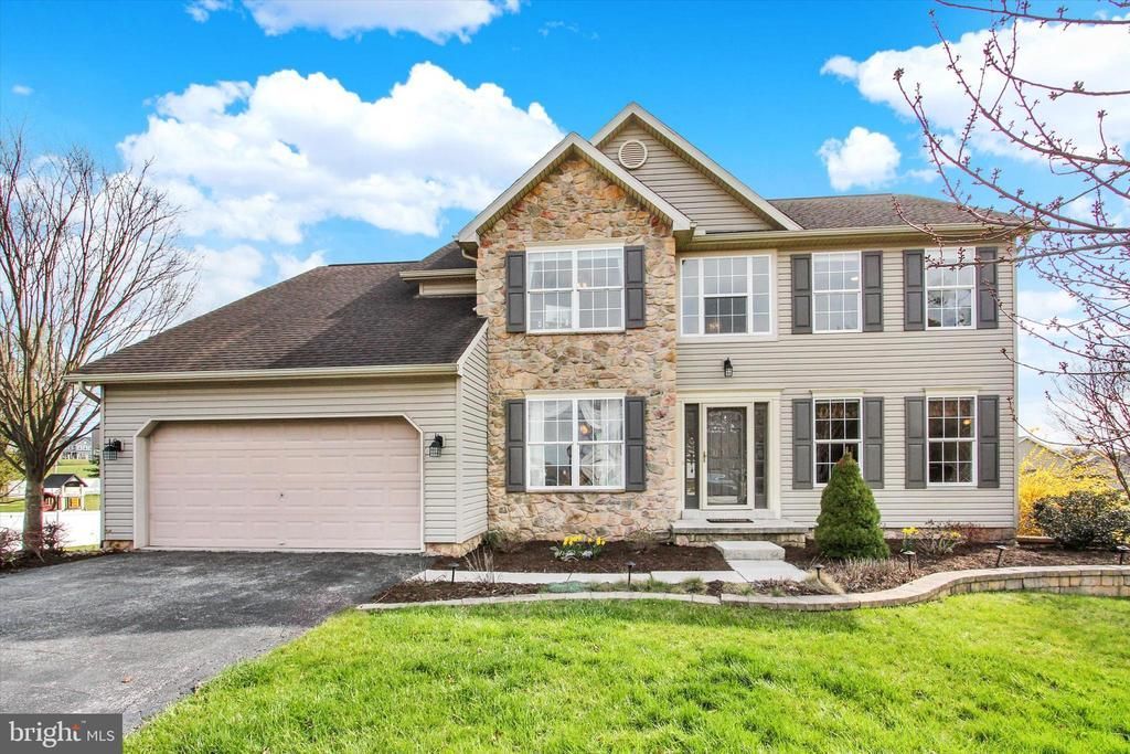 5010 GRANDVIEW ROAD, HANOVER, PA 17331