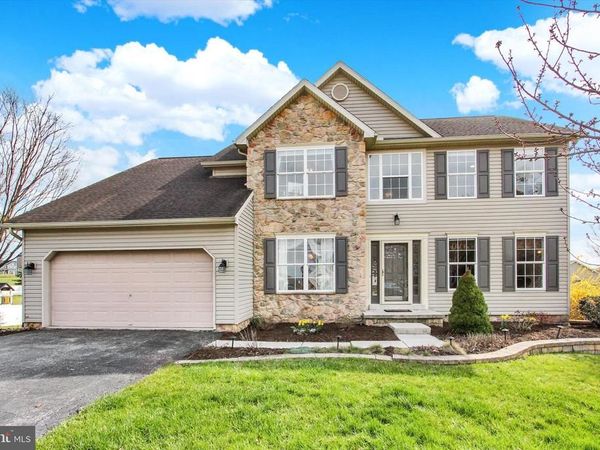 5010 GRANDVIEW ROAD, HANOVER, PA 17331