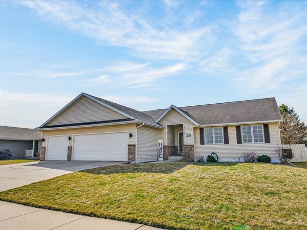 4254 Baybrook Drive, Janesville, WI 53546