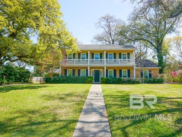 255 Suffolk Road, Mobile, AL 36608