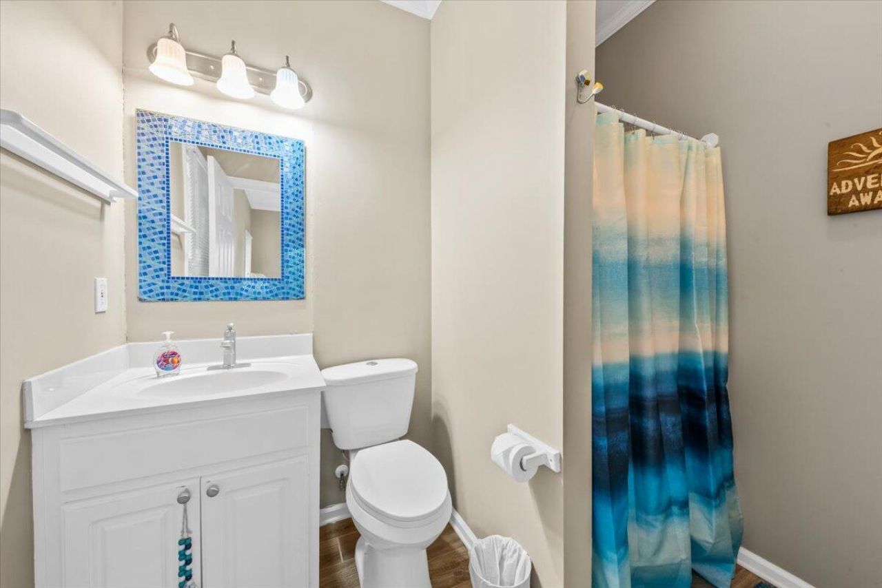 3004 Point Street Photo 34