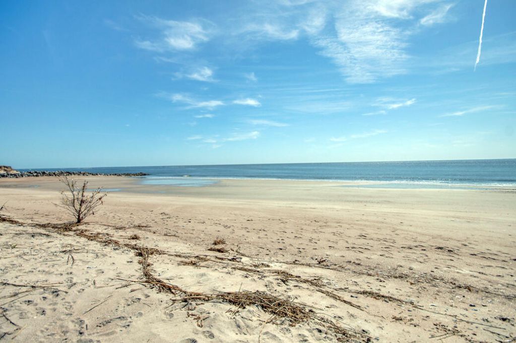 3004 Point Street Photo 62