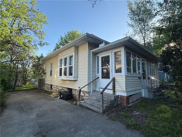 1420 W Walnut Avenue, Independence, MO 64050