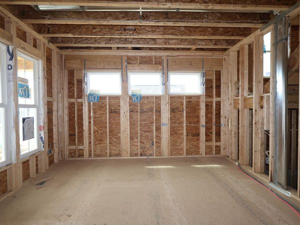 124 Ruby Road, Pataskala, OH 43062