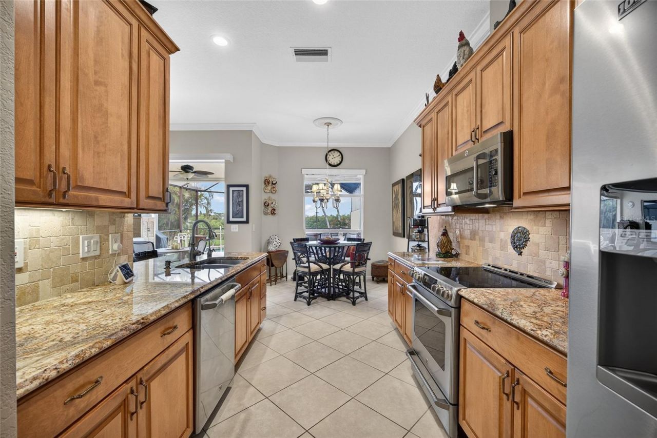 3205 Purple Martin Drive, Unit 8, Punta Gorda, FL 33950 Photo