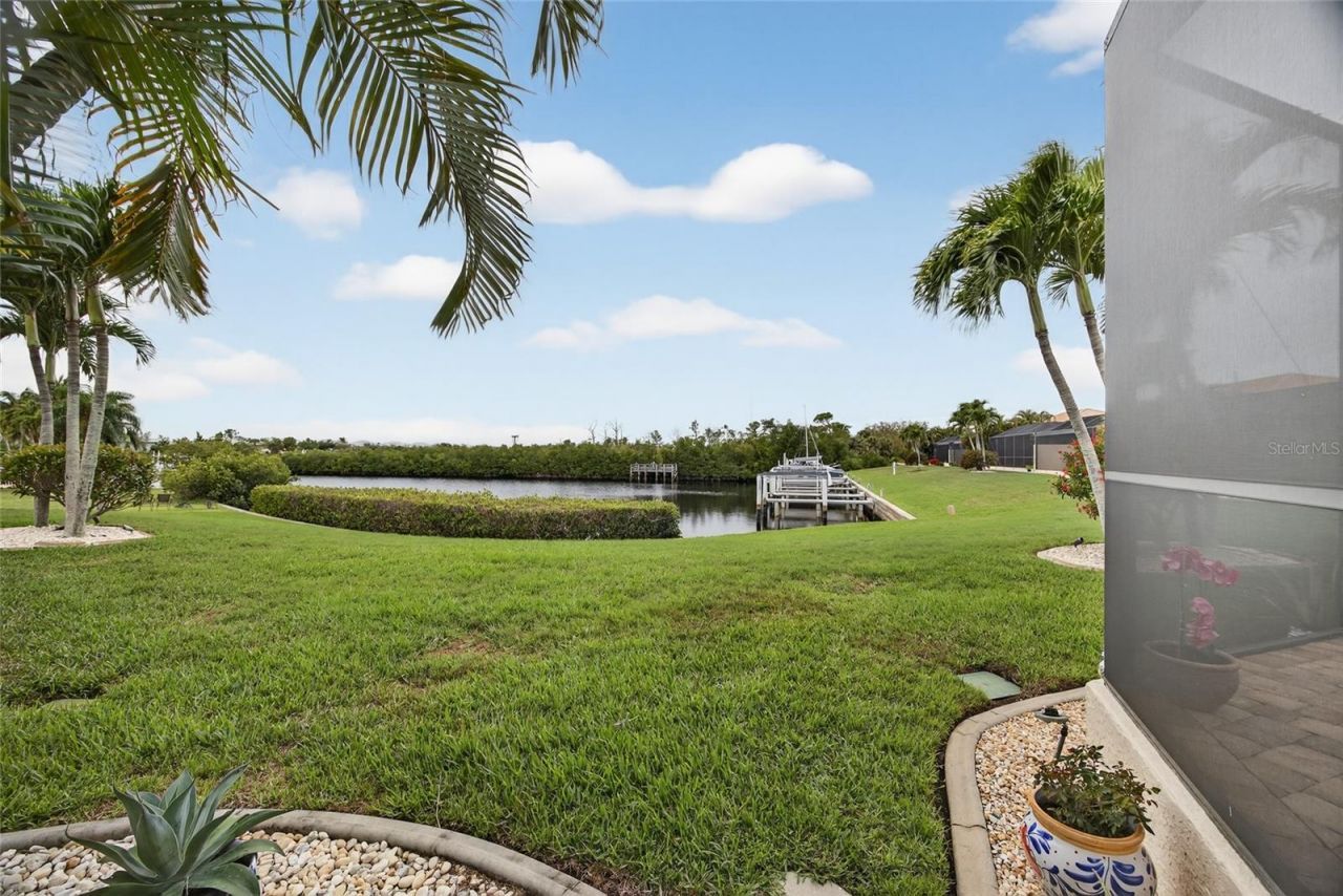 3205 Purple Martin Drive, Unit 8, Punta Gorda, FL 33950 Photo