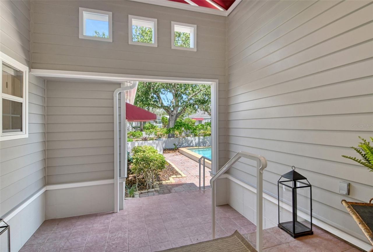 3427 Winding Oaks Drive, Unit 14, Longboat Key, FL 34228 Photo