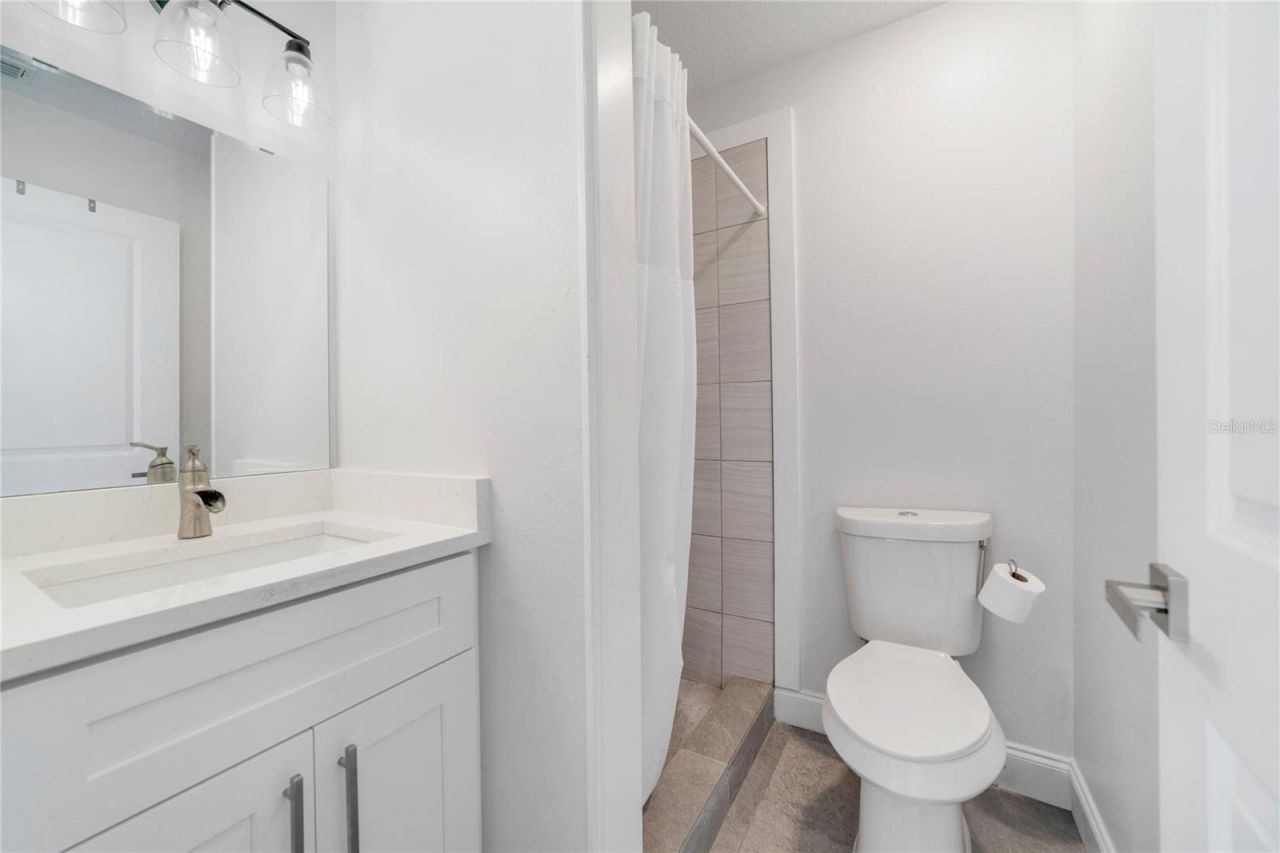 1104 W 3rd Street , Sanford, FL 32771 Photo