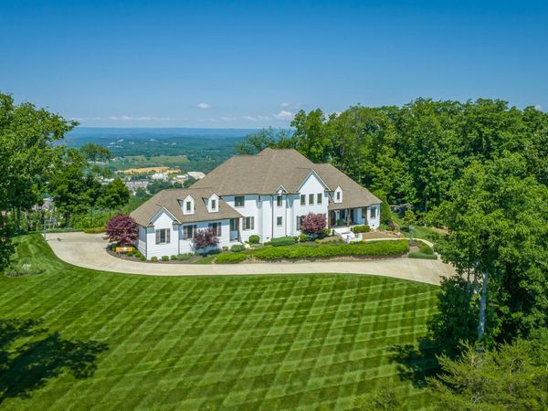 8269 Balata Drive, Ooltewah, TN 37363