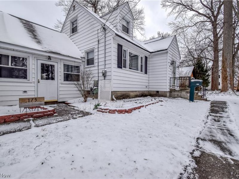 175 Overlook Road, Painesville Township, OH 44077 Photo 2